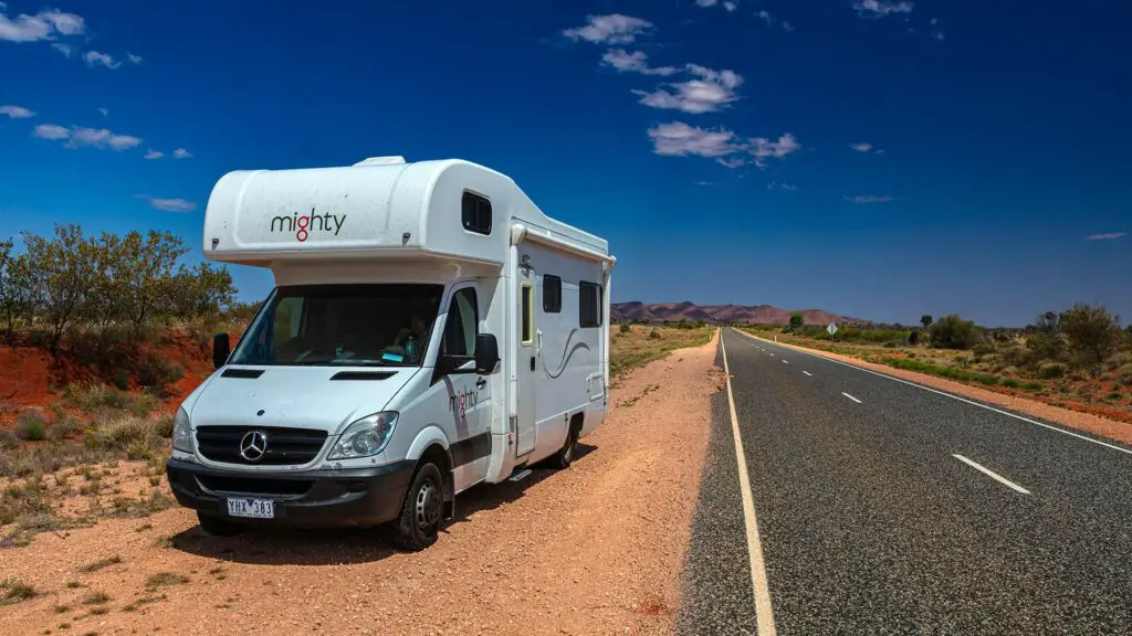 9 Reasons to Travel Around Australia by Campervan