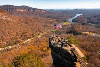 9 Best Places to Visit in North Carolina in Fall 2023