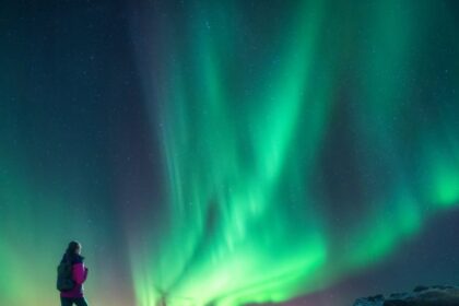 These are the 8 best places to see the Northern Lights in the US this winter