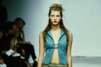 Miu Miu Spring 1998 Ready-to-Wear Collection