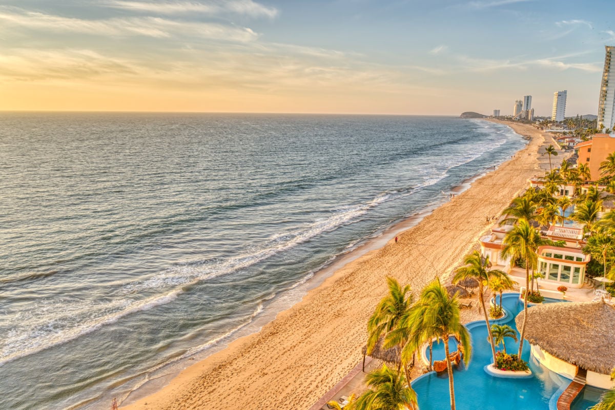 5 reasons why you should visit this lesser-known Mexican beach town