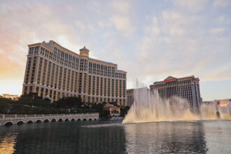 Bellagio Fountains Show Schedule and Local Tips » Local Adventurer