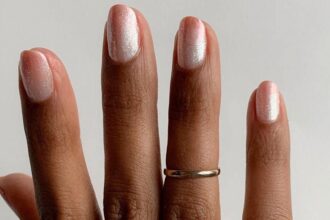 The 20 Best New Years Nails to Celebrate 2024
