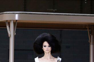 Marc Jacobs Spring 2024 Ready-to-Wear Collection