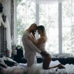7 tips to feel more confident in the bedroom