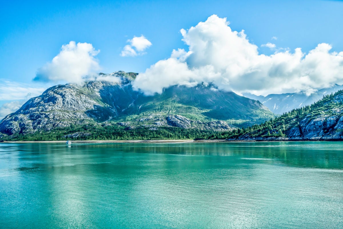 Why These 3 Alaska National Parks Are Setting Visitor Records