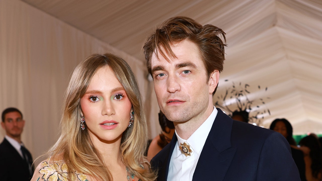 Suki Waterhouse and Robert Pattinson Have Welcomed Their First Child