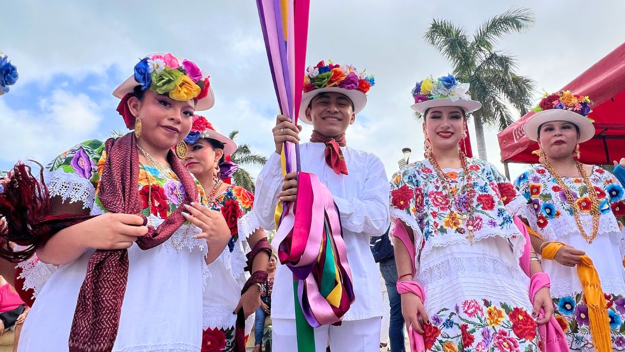 Experience the Carnival of Quintana Roo – where grandeur and performance come together