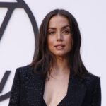 Ana De Armas Brought Her Favorite Bra-First Fashion Formula To Louis Vuittonâs Cruise Show