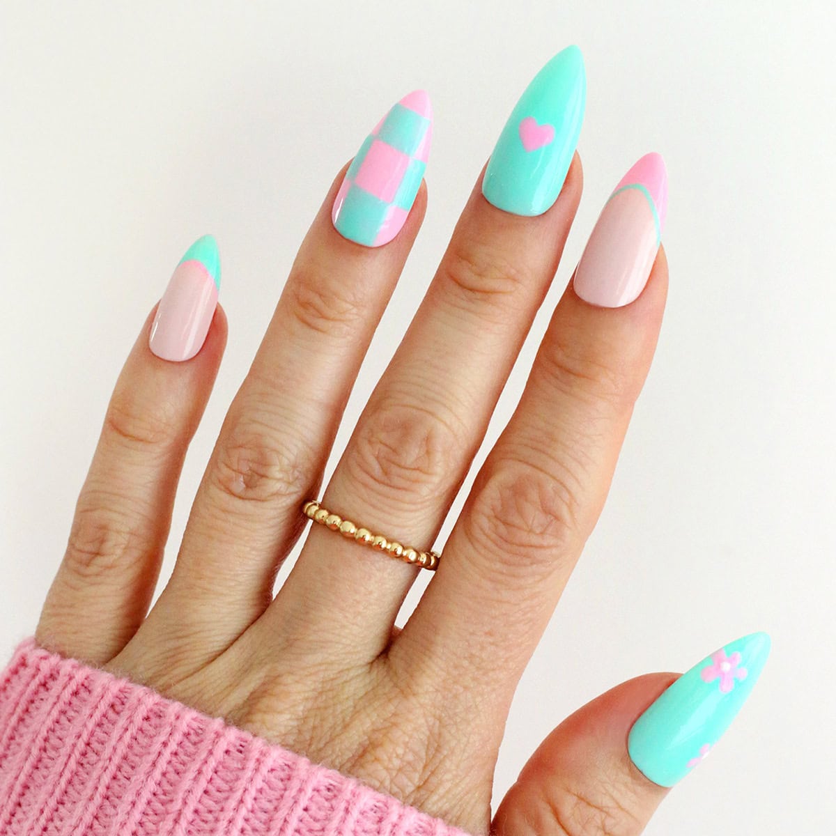 Nail Design Ideas – A Beautiful Mess