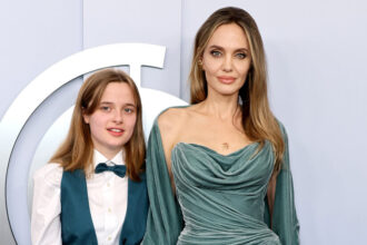 Tonys Red Carpet Looks: Angelina Jolie, Brooke Shields and More