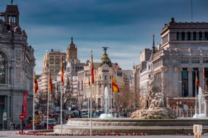 Americans can fly nonstop to these 5 destinations in Spain this fall