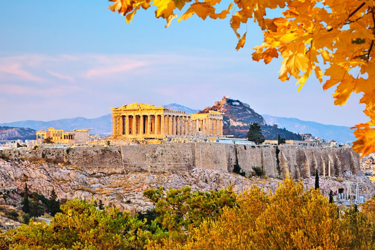 Beat the summer crowds! Americans can fly nonstop to Greece from five U.S. cities this fall