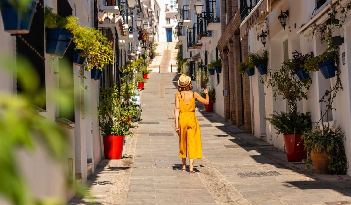 Digital nomads are struggling with property rental in Spain