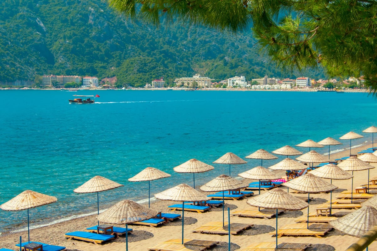 Turquoise waters and unexpected delights: unveiling the Mediterranean’s cheap hidden paradise