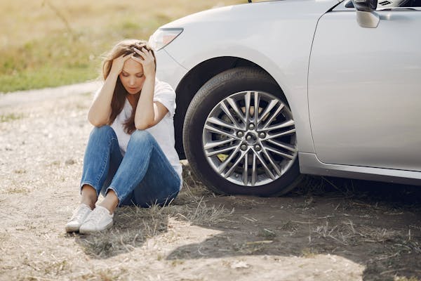 Effective strategies for coping with emotional trauma after a car accident