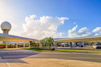 Lightning-fast arrival in Cancun: American travelers fly through the airport in just 7 minutes