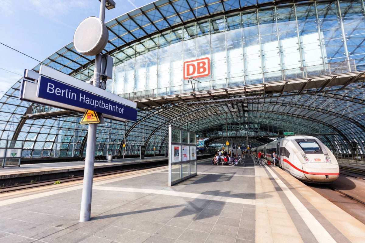 No sleep until Berlin! The first high-speed train will soon connect these two popular European cities during the day