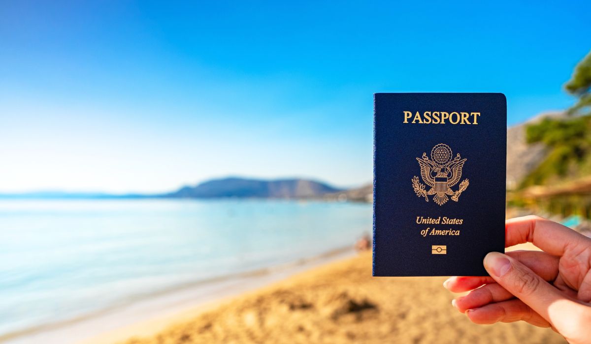 Wait times for US passports are getting shorter – just in time for winter travel!