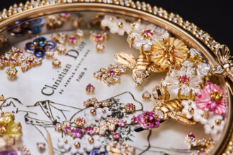 Craftsmanship Becomes a Focus of Jeweled Watches