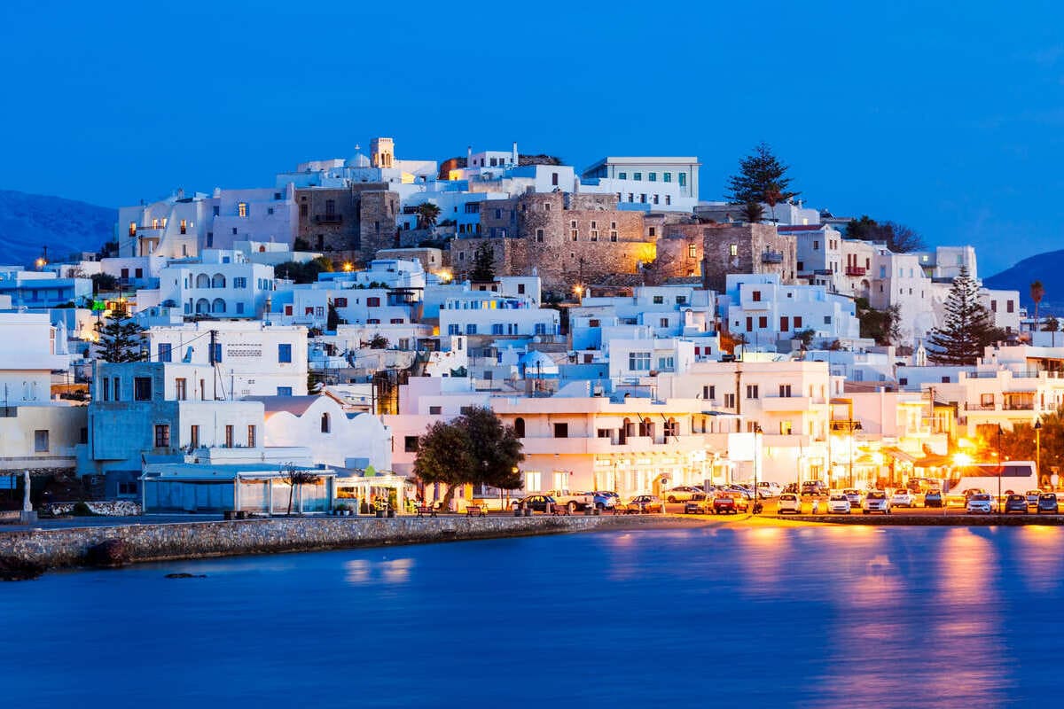 Move over Santorini! These 2 beautiful Greek islands have smaller crowds