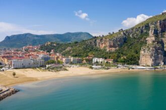 1 hour from Rome! Time -Out reveals Italy’s Secret Beach Paradise