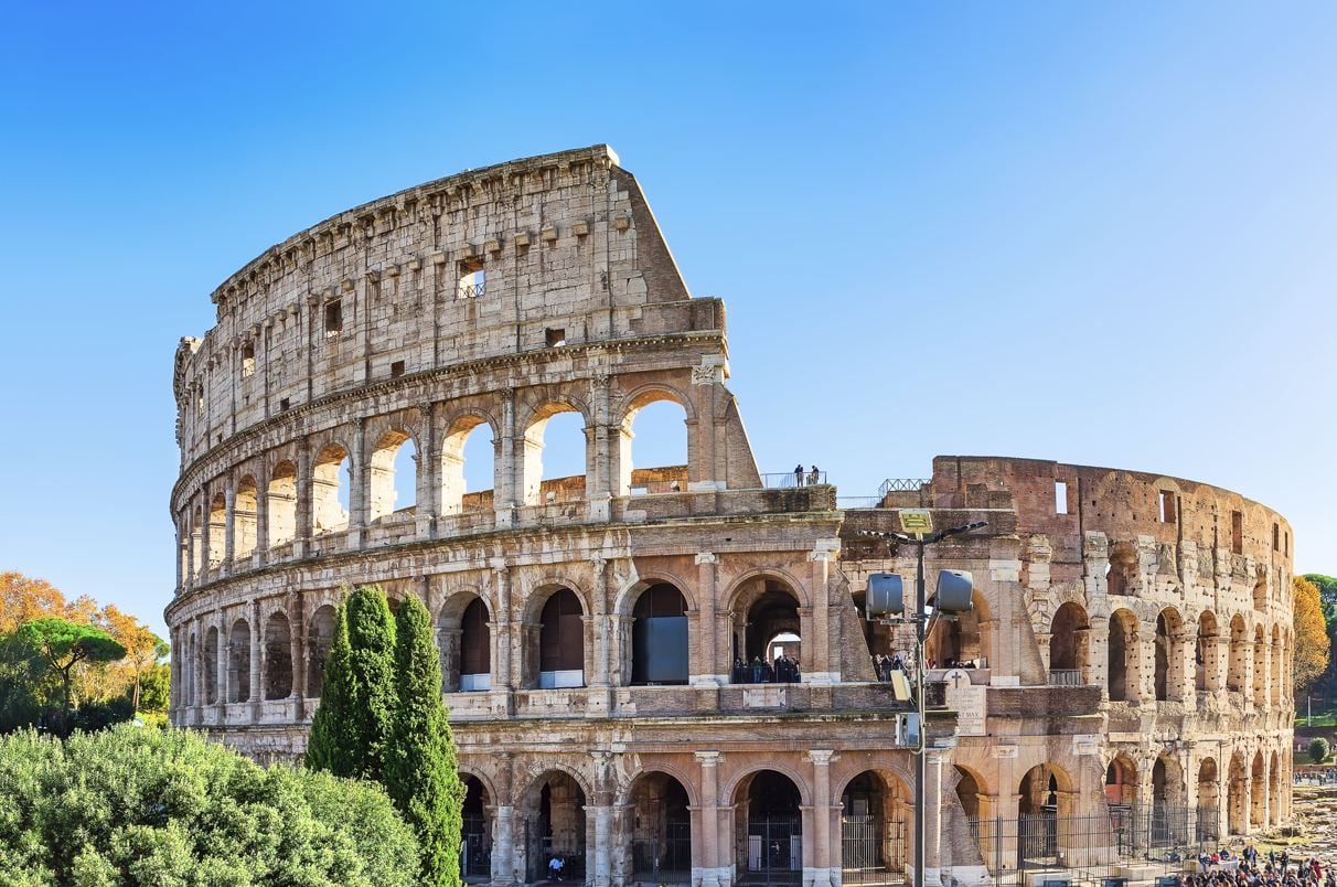 5 of the cheapest non -stop flights to European destinations this summer