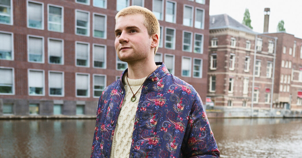 Street Style Look of the Week: Bleached Buzz Cut