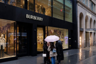 Burberry to Cut Up to 1,700 Jobs in Turnaround Push