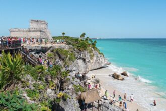 Does Tulum lose its shine? Airlines withdraw almost a quarter on the flight capacity