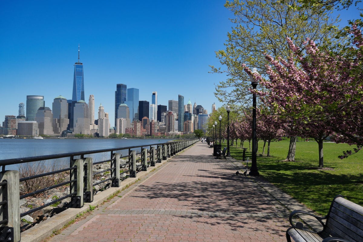 Like New York, but cheaper! Discover the lively ‘Sixth Borough’ of the Big Apple