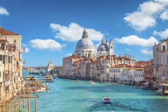 This American airline launches non -stop flights to 12 new international destinations