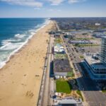Be about Atlantic City! Beautiful town from New Jersey is the trendy beach outing of America