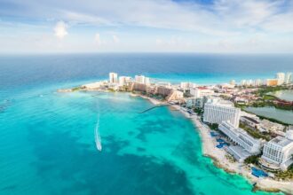 Travelers report that they will be stopped on confusing tourist tax on Cancun Airport. Here’s the real story