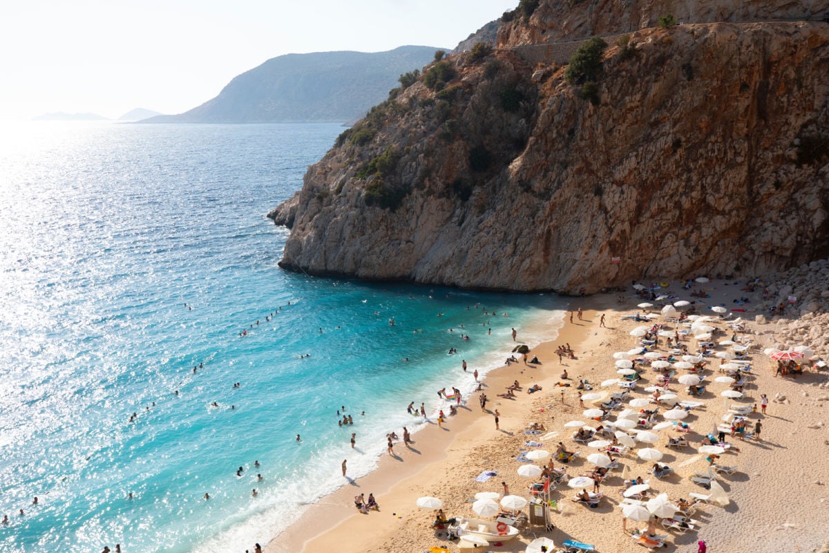 These 3 stunning Mediterranean Paradissen break tourist records of all time