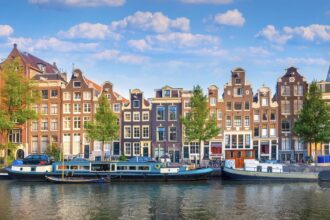 The new travel pass from Europe is launching in 2026: the 5 things that Americans now have to do to be ready