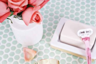 How you make beaten shaving foam