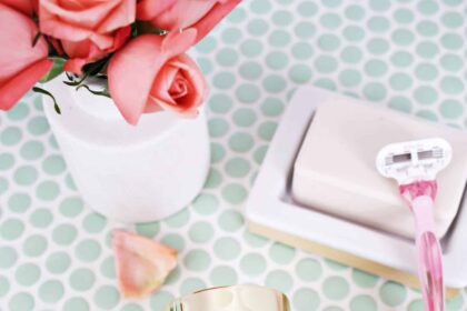 How you make beaten shaving foam