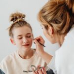Makeup for Teenage Beginners: A Safe Routine for Sensitive Skin
