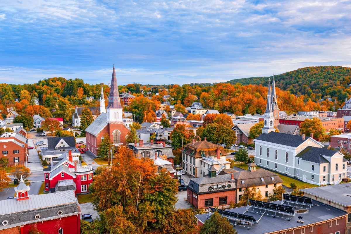 These are the 10 most affordable US destinations this fall (all under  per night)