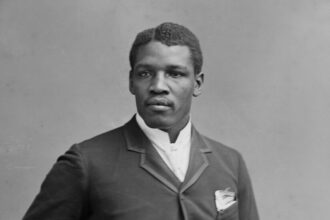 How the Suit Was Remade, From Dandies to Armani