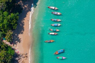 7 Wildly Popular Destinations Travel Experts Say You Should Skip This Summer