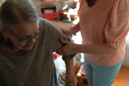 Best home care options for seniors living alone