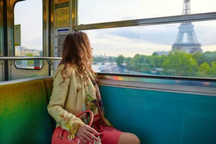 New airport train connecting travelers to central Paris in 20 minutes