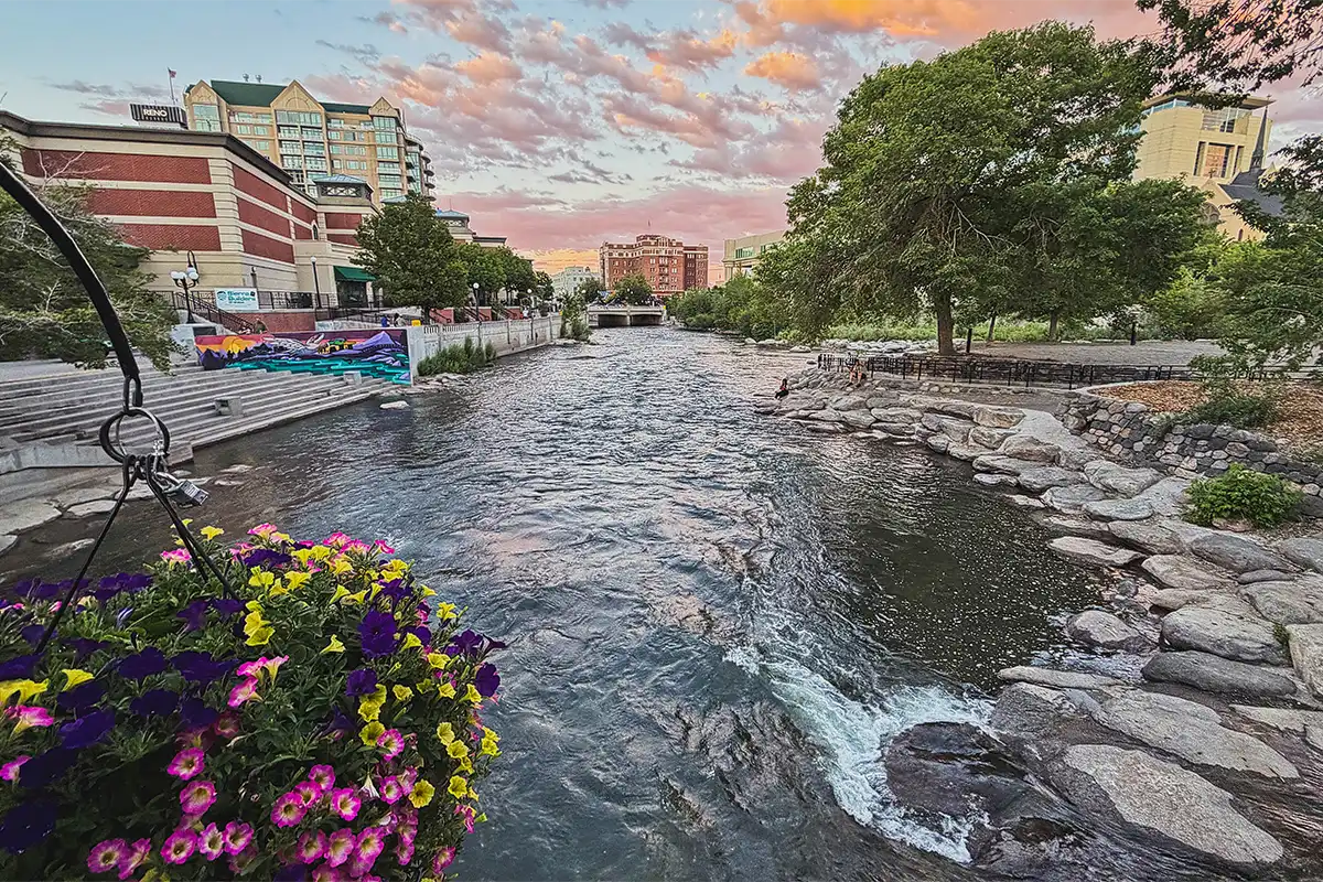 7 Best Things to Do in Reno + near Reno Nevada (Reno Tahoe Territory) » Local Adventurer » Travel Adventures in Las Vegas + Worldwide