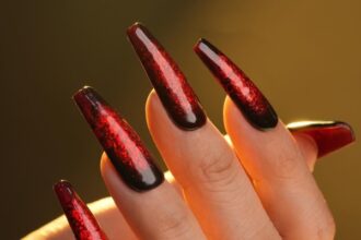 What are the best nail extensions for a bride?