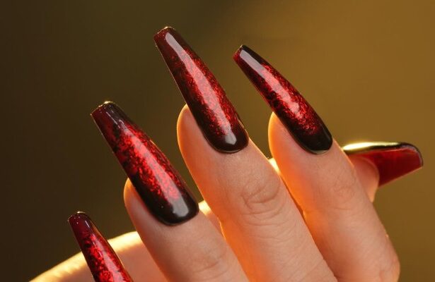 What are the best nail extensions for a bride?