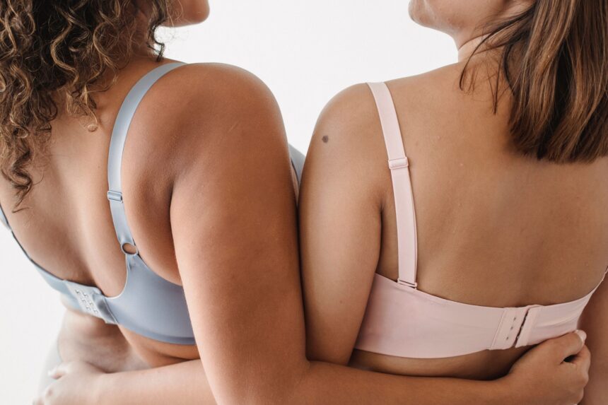 What Brand Is the Jelly Bra Trending on Social Media?