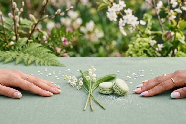 Spring gel nails: design ideas for 2026