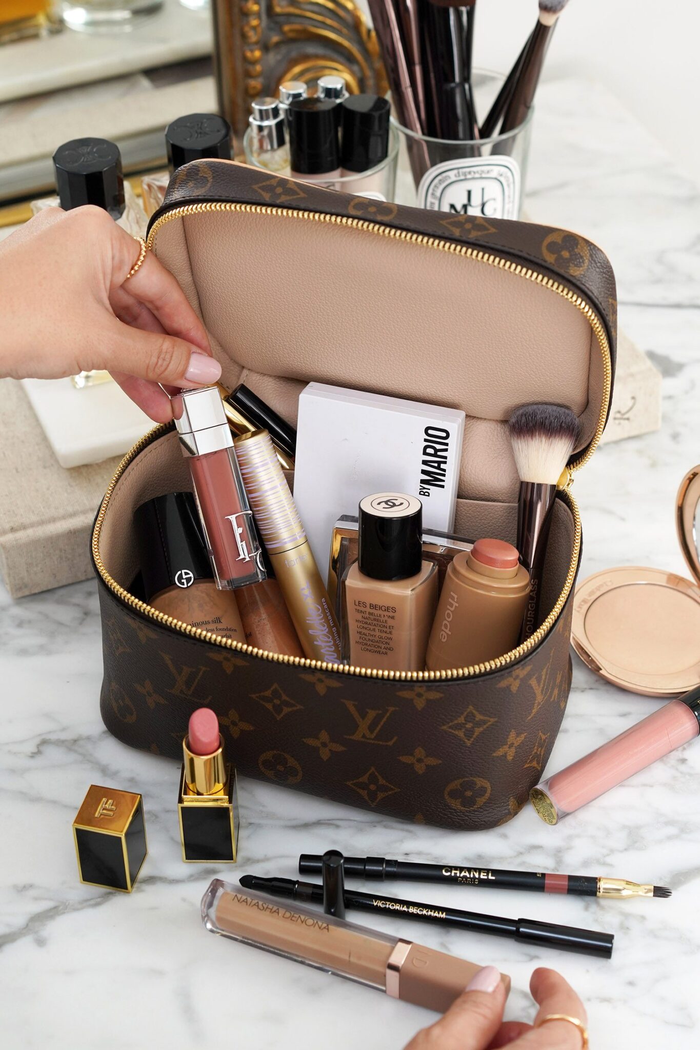 2025’s Top 25 Most-Loved Beauty Looks Unveiled in The Beauty Look Book